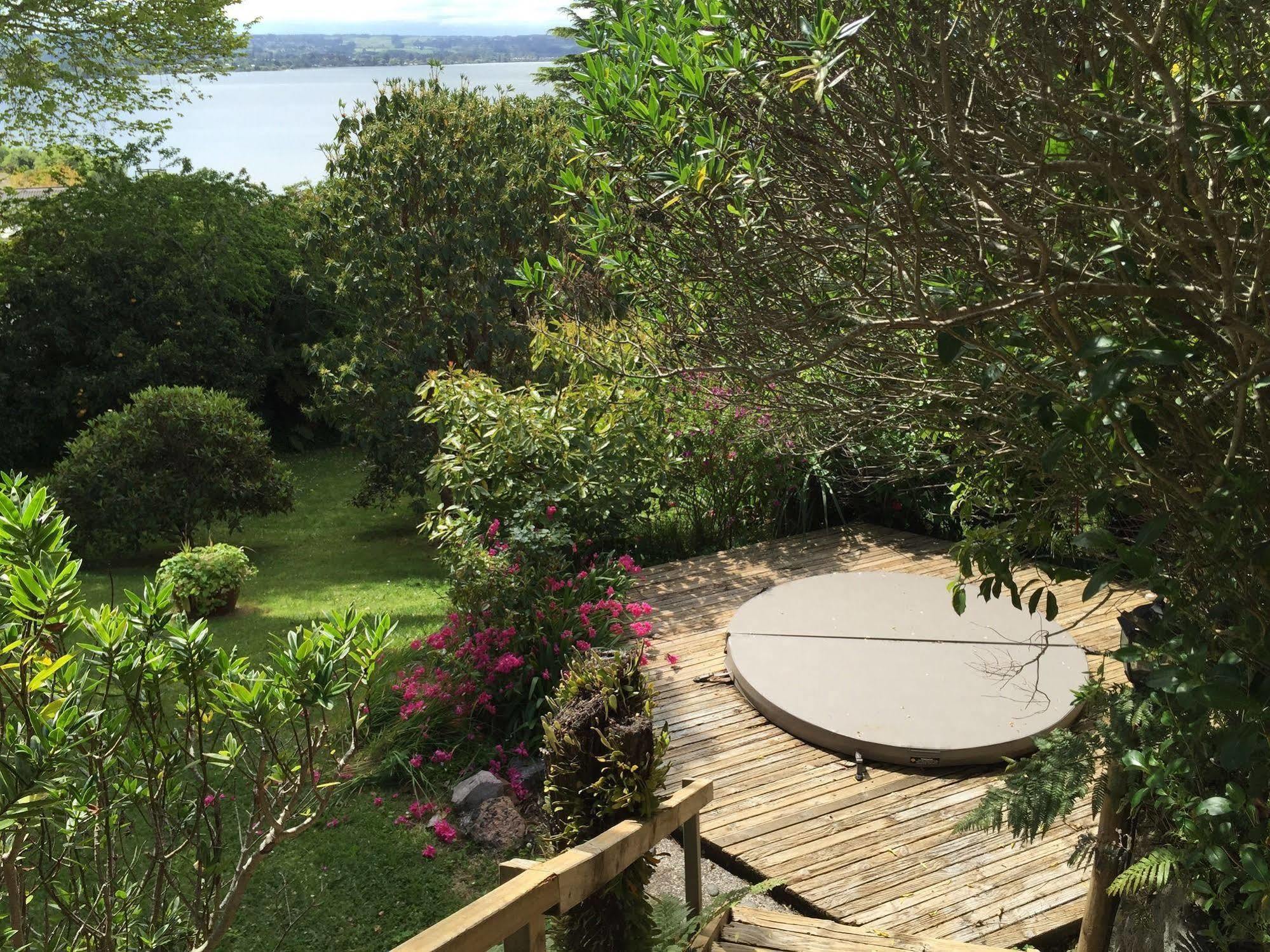 Lakeview Holiday Home Rotorua Eksteriør billede